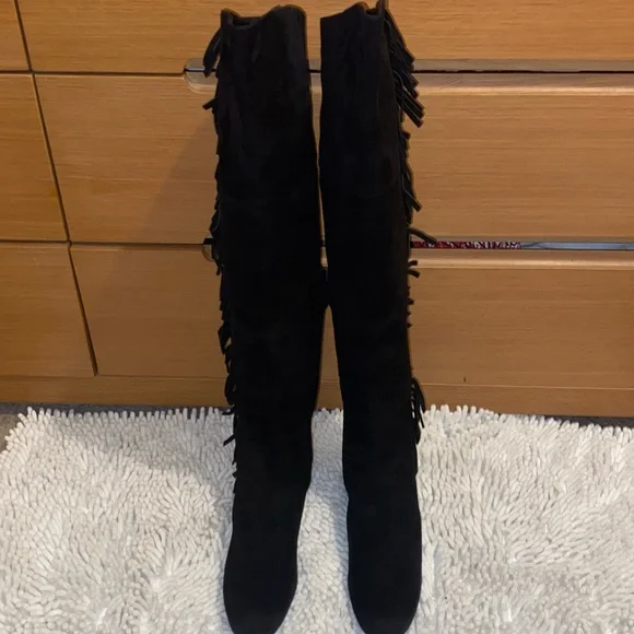 Saint Laurent Flat Boot - Picture 4 of 15